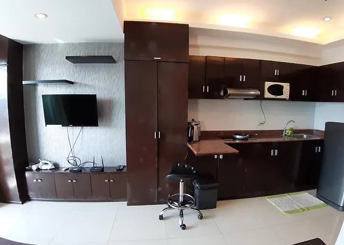 Ramos Tower By P&j Appartement Cebu
