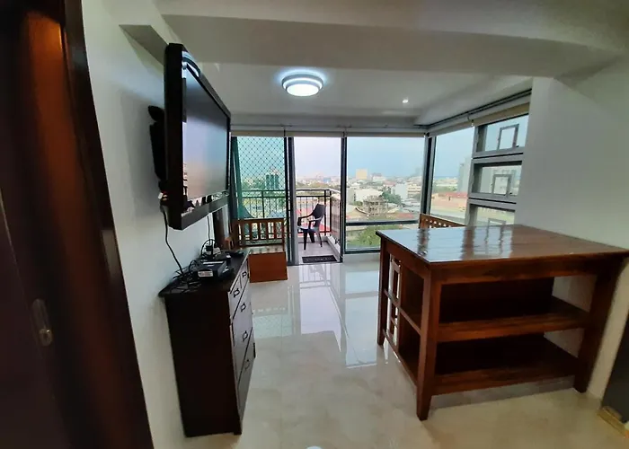Ramos Tower By P&j Appartement
